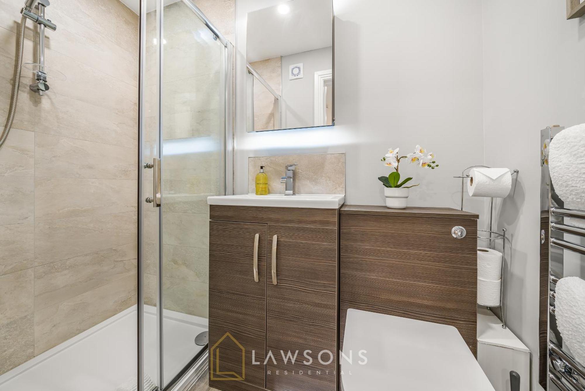 Central Living By Lawsons Windsor Exterior photo